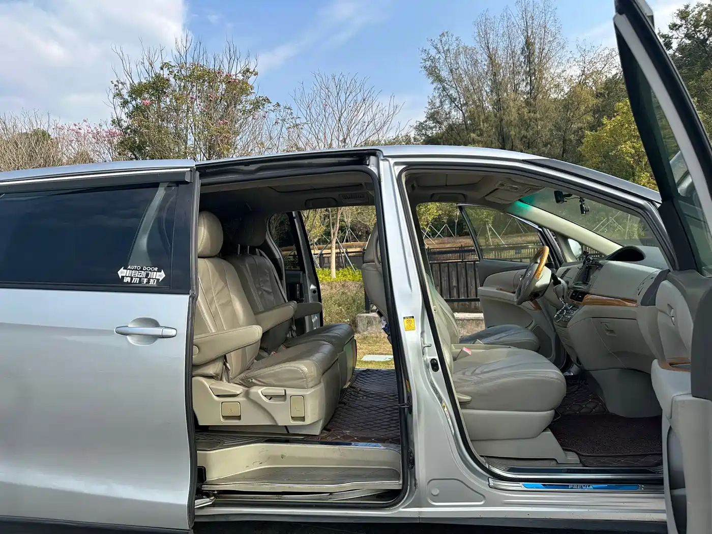 Toyota Previa 2006 Model 2.4L 7-Seater Luxury Edition фото 6