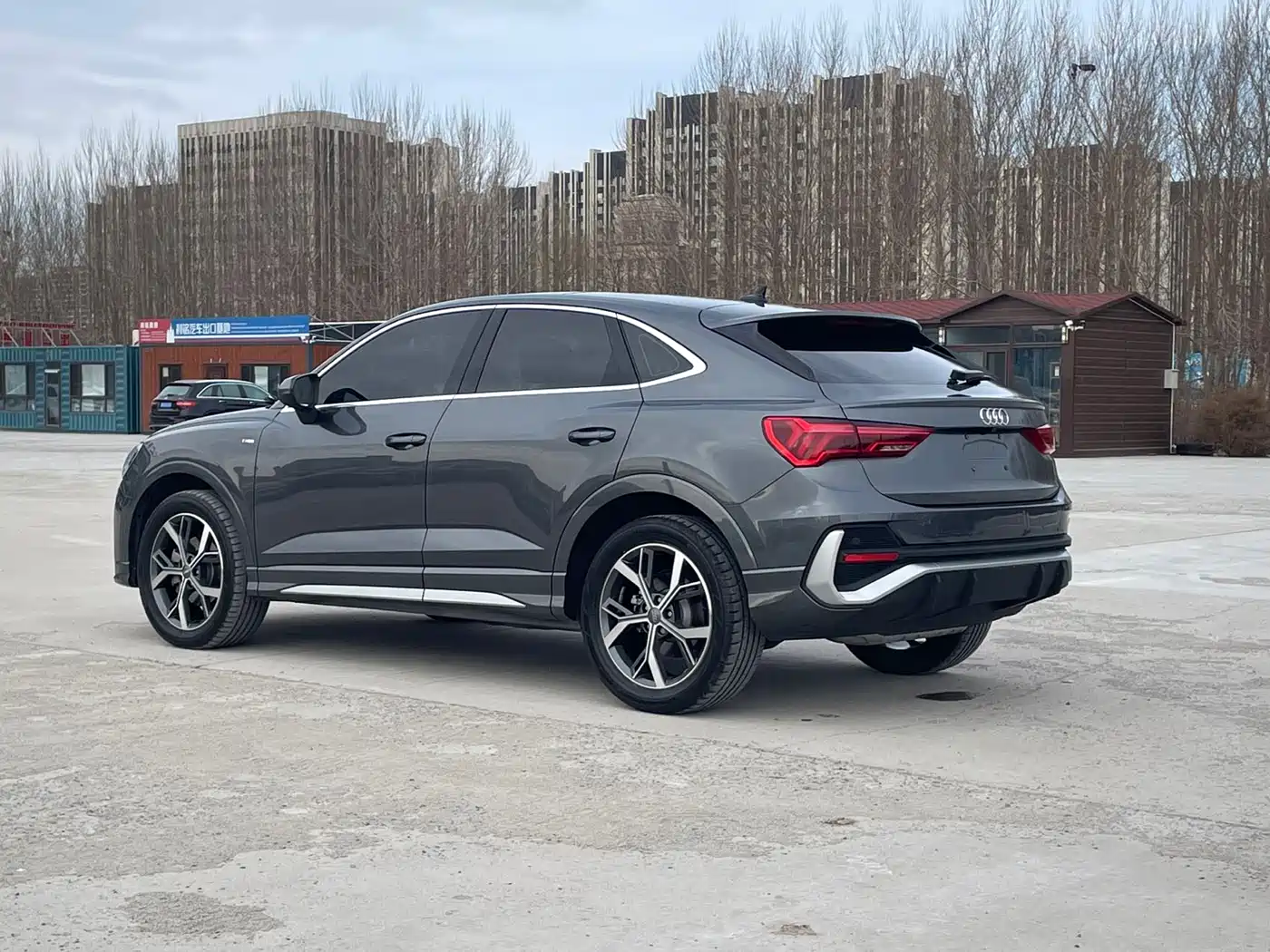 Audi Q3 Sportback 2021 40 TFSI Premium Life Edition фото 4