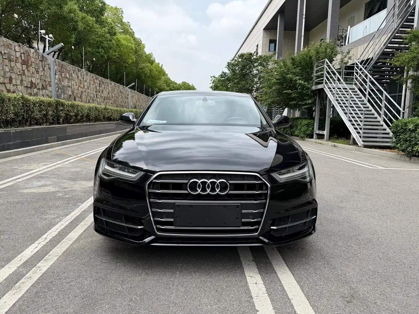 Audi A6L 2018 30th Anniversary 35 TFSI Fashion фото 2