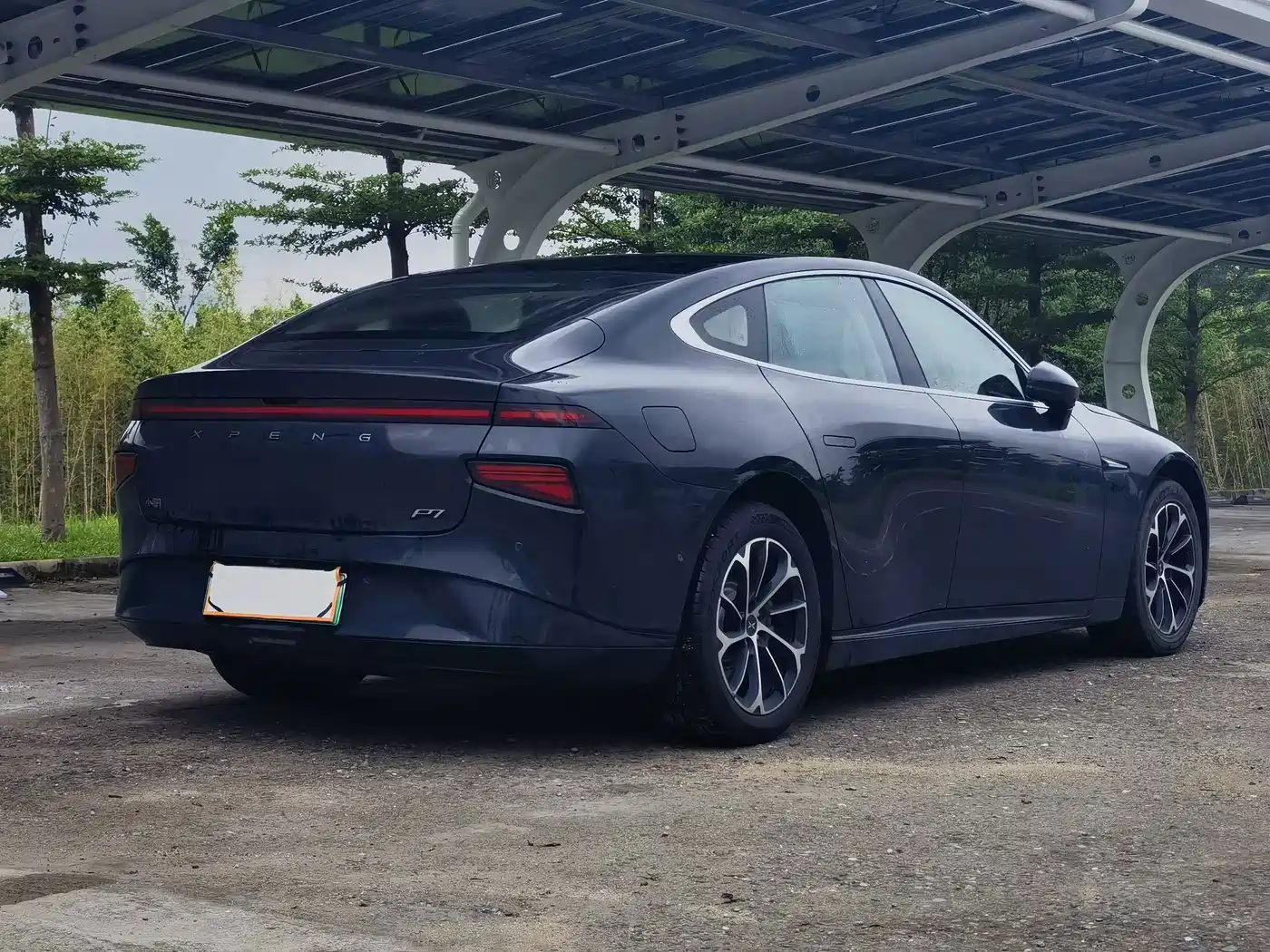 Фото 4 - XPeng P7