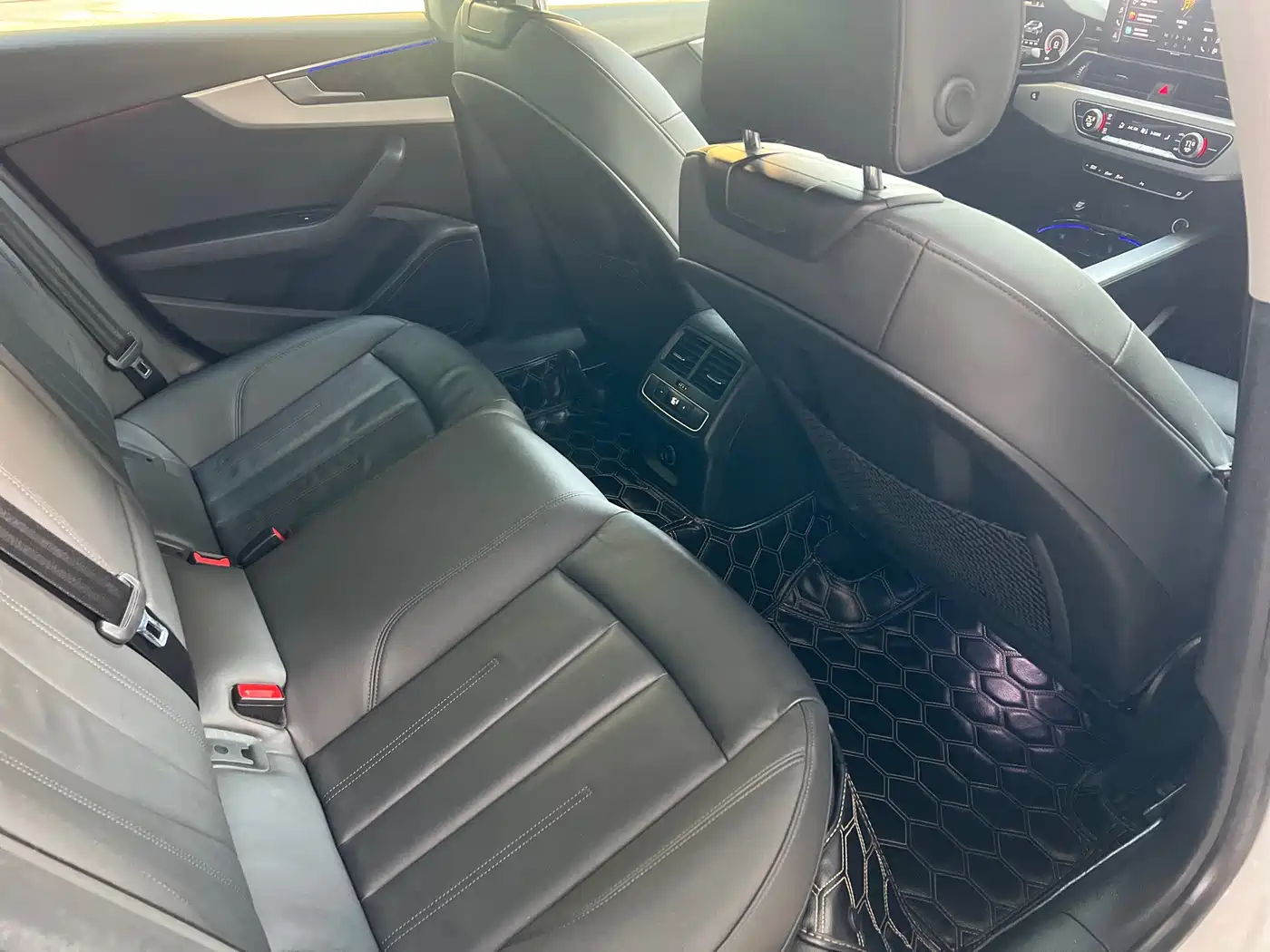 Audi A5 (Import) 2021 Sportback 40 TFSI Fashion Dynamic фото 5
