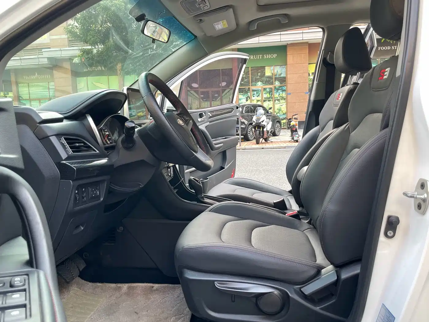 JAC Motors Refine S3 2016 2017 1.6L CVT Luxury Smart