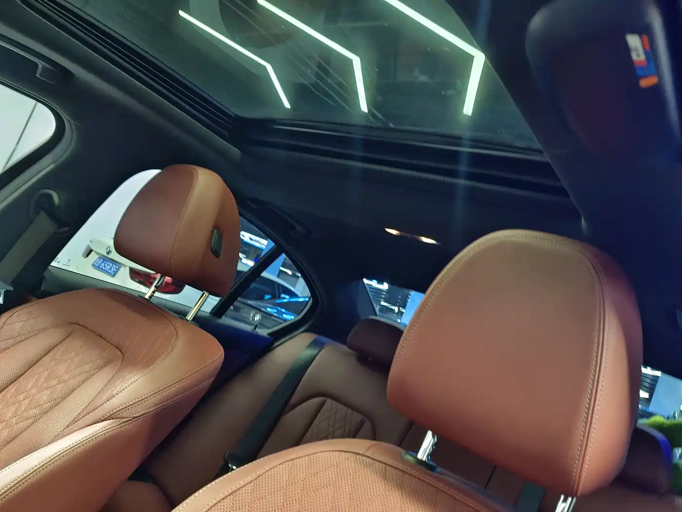 BMW 3 Series 2023 325i M Sport Black Night Package фото 13
