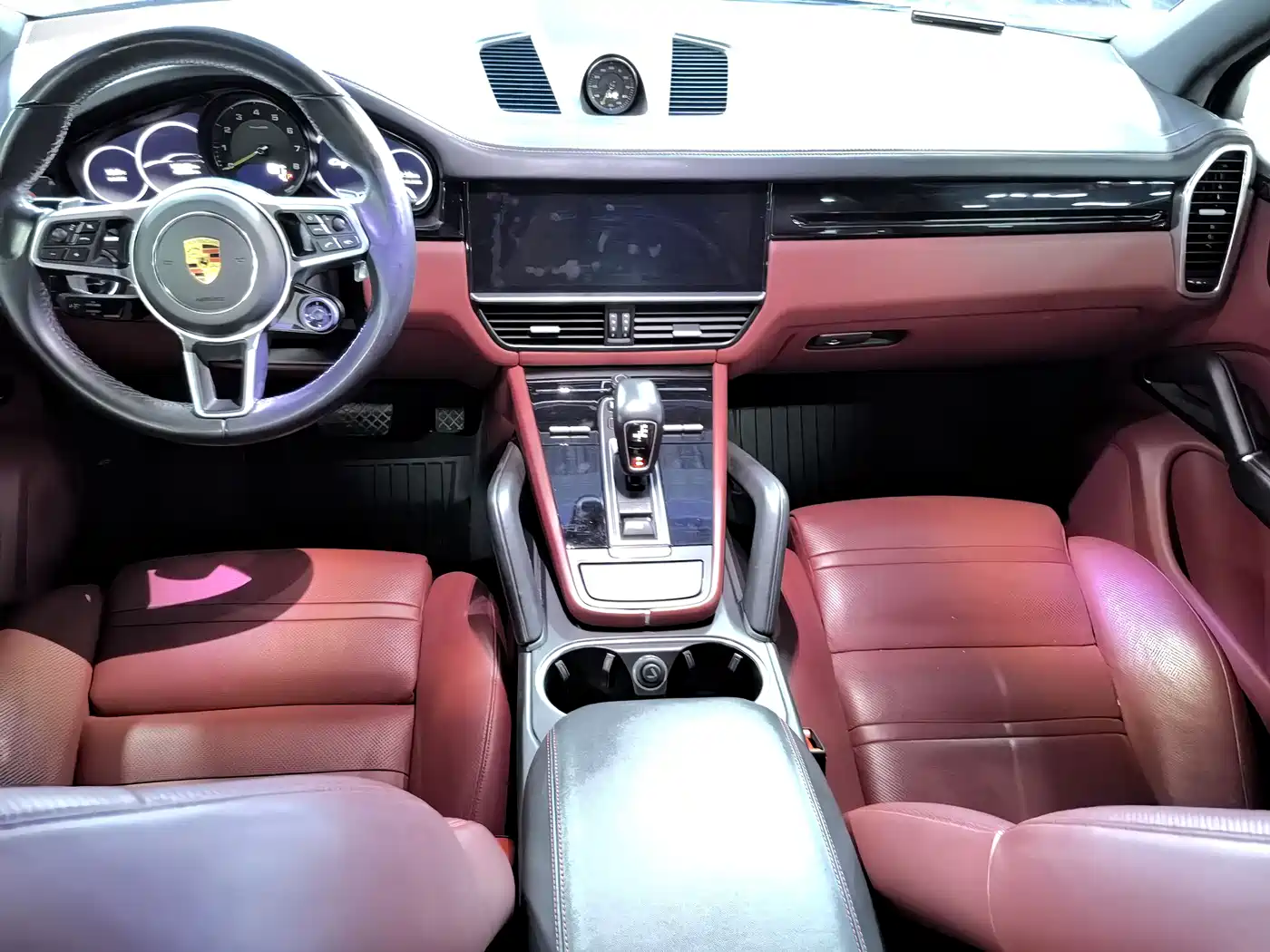 Porsche Cayenne New Energy 2019 Cayenne E-Hybrid 2.0T фото 8