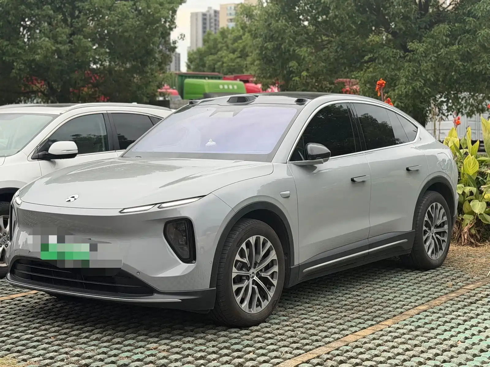 Фото 1 - NIO EC6