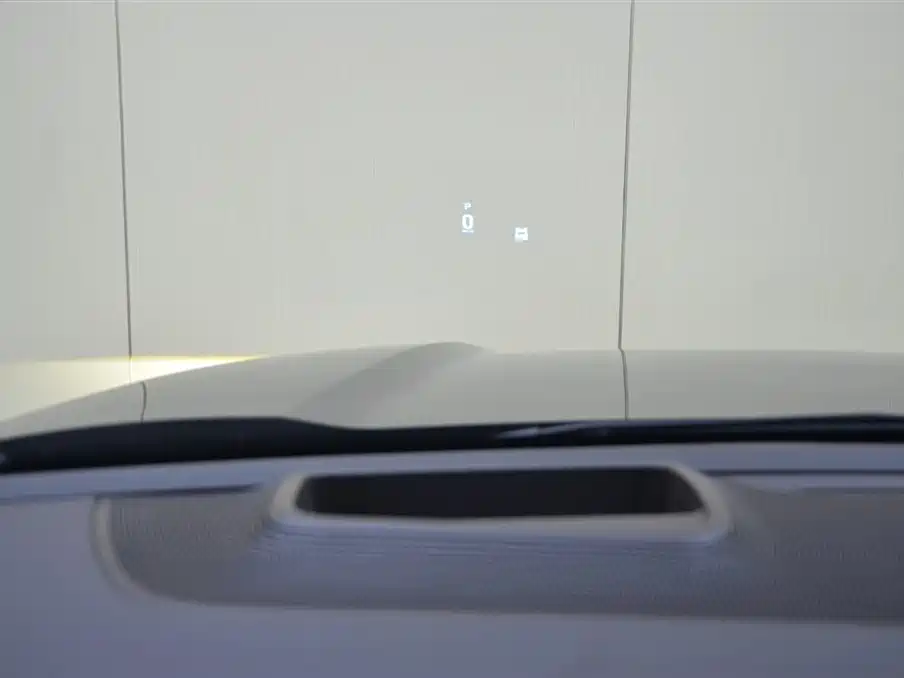 Tank 500 EV 2026 Hi4-T Smart Edition фото 14