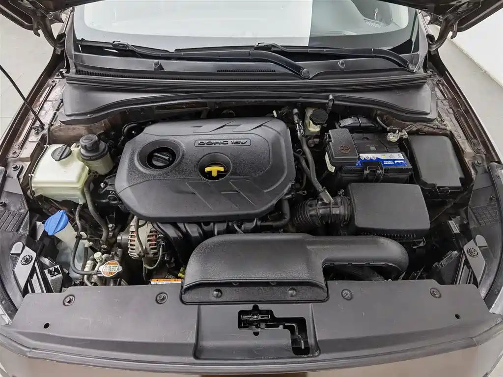 Kia K4 2014 1.8L Automatic DLX фото 6