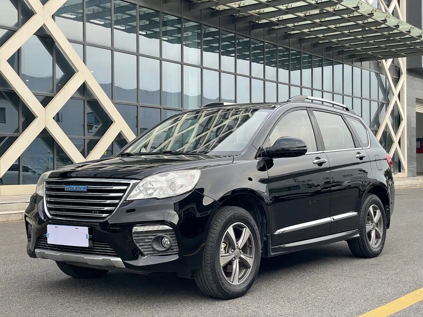 Фото 1 - Haval H6