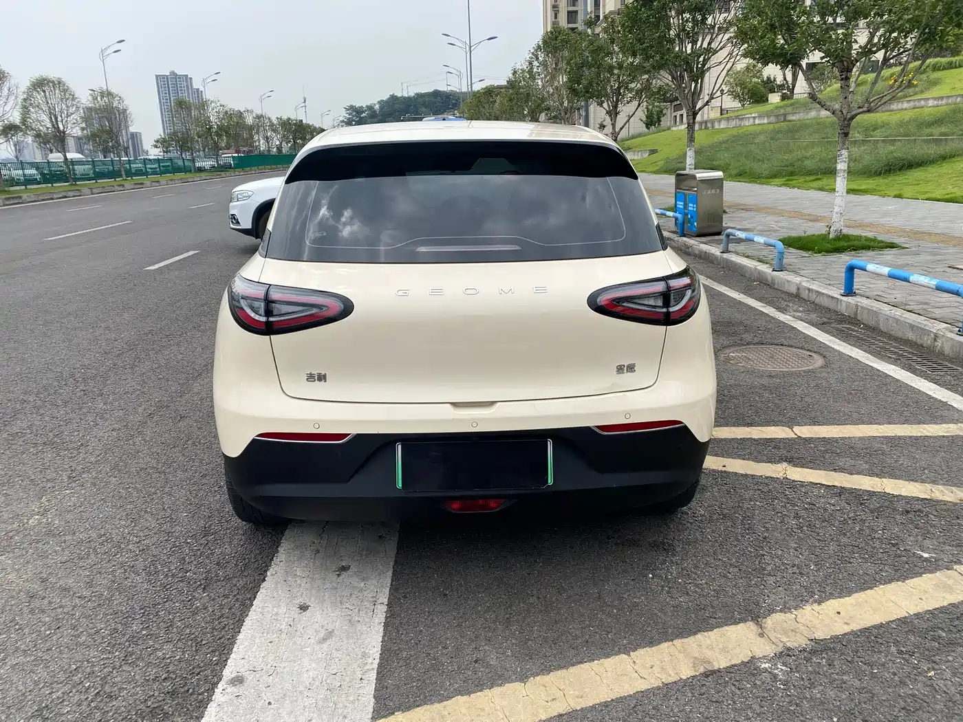 Geely Galaxy Starry Wish 2025 310km Youth Edition фото 8