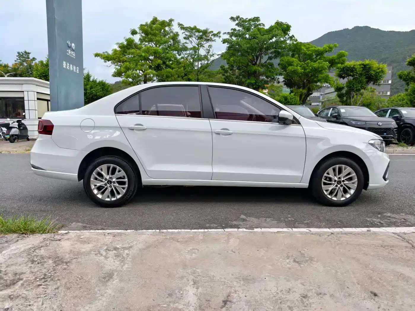 Jetta VA3 2023 2021 1.5L Automatic Glory Edition