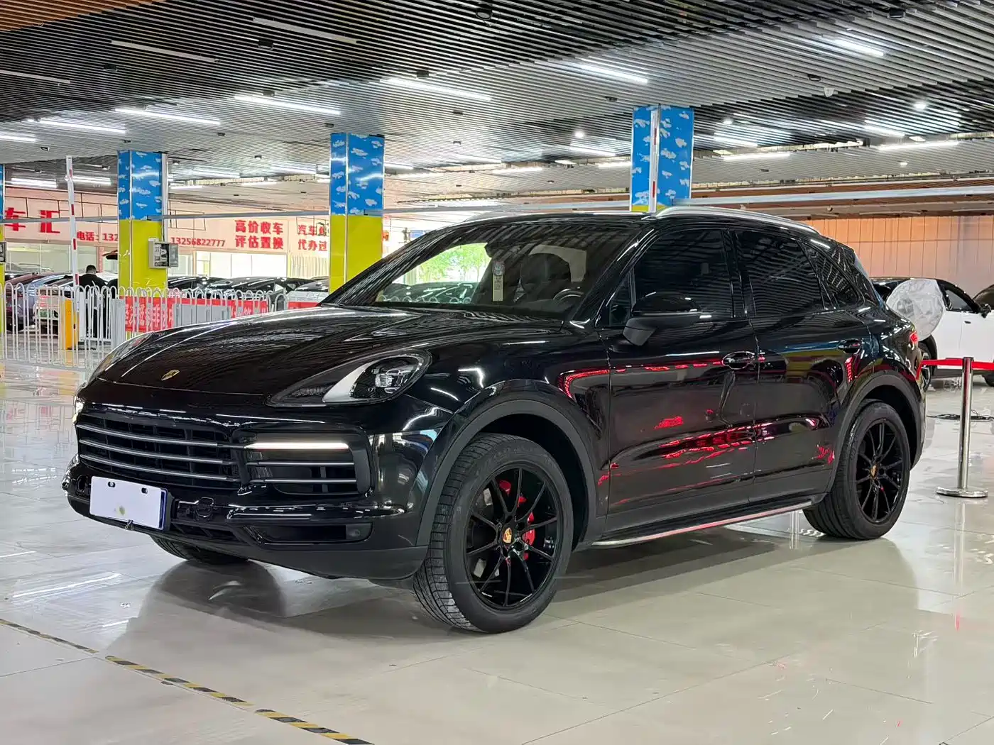 Porsche Cayenne 2019 Cayenne 3.0T фото 2