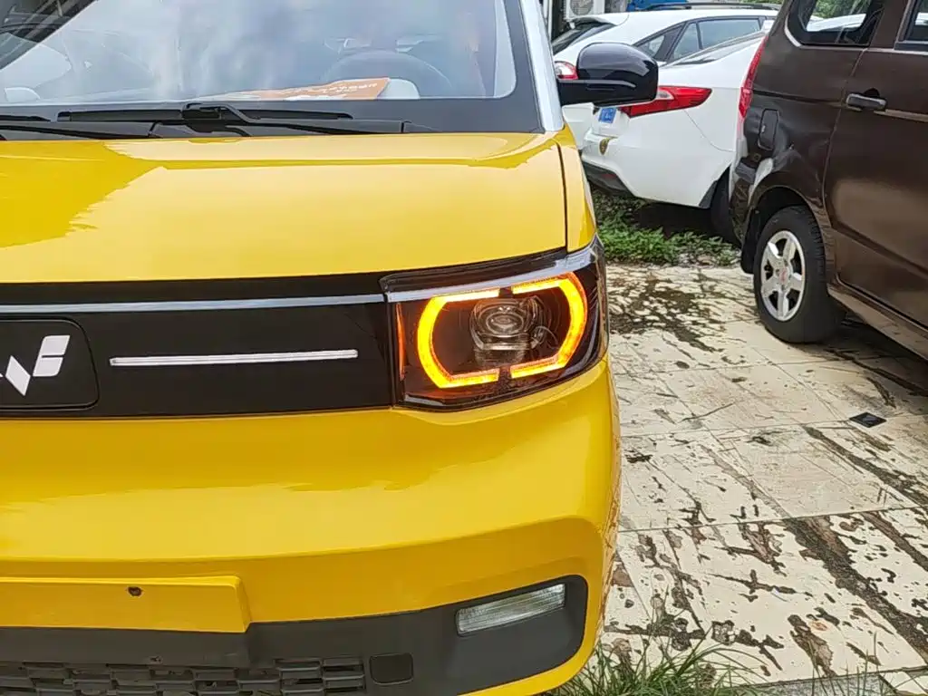 Фото 24 - Wuling Motors Hongguang MINIEV