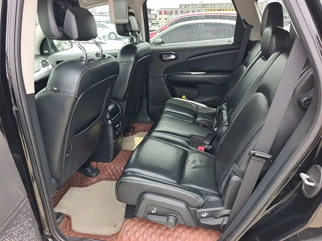 Dodge Journey 2015 2015 2.0TD 4WD Premium Edition