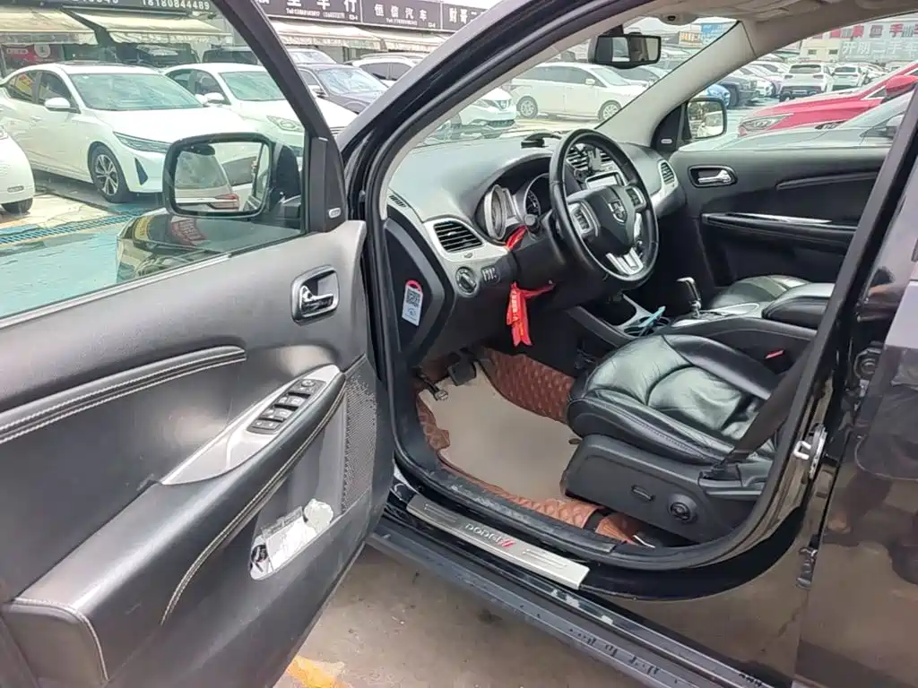 Dodge Journey 2015 2015 2.0TD 4WD Premium Edition