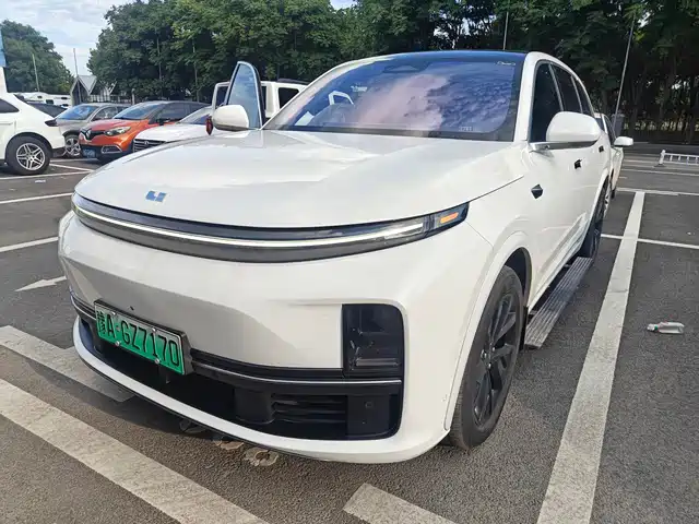 Li Auto L7 2023