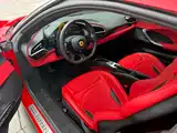 Фото 9 - Ferrari 296