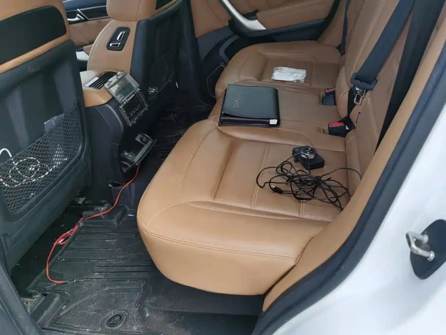 Photo 11 - Haval H9
