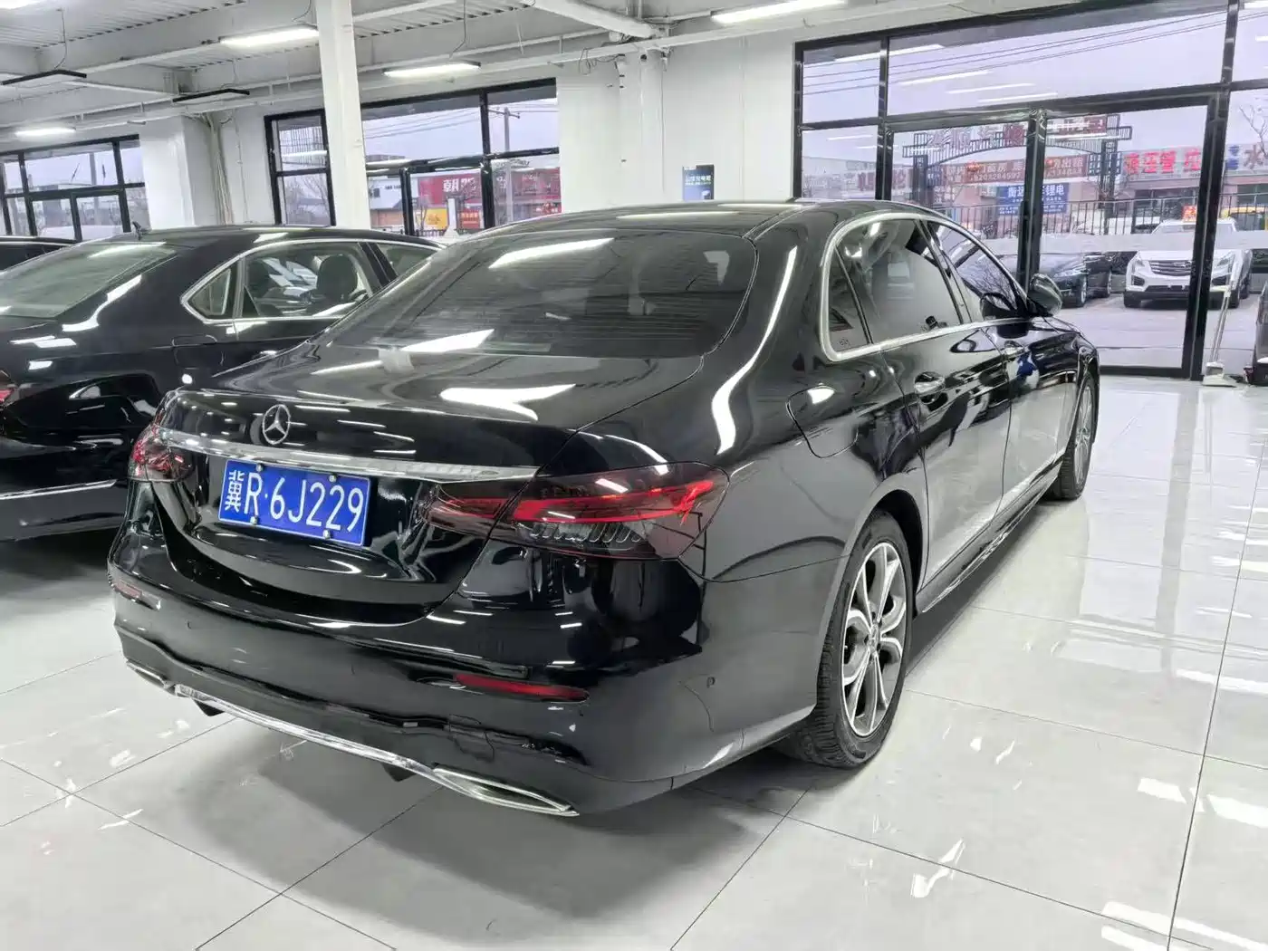 Mercedes-Benz E-Class 2021 E 300 L Sport Luxury Edition фото 7
