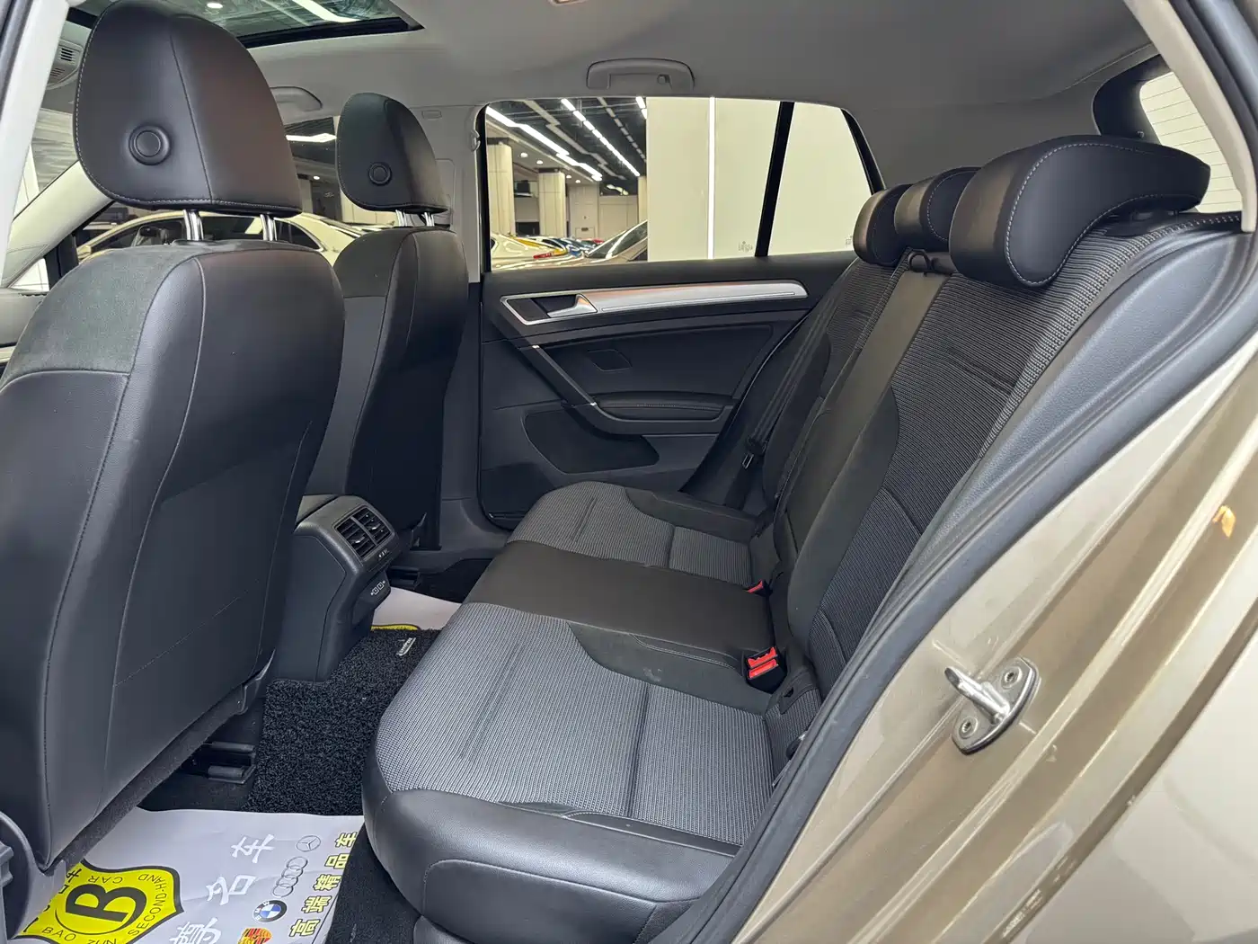 Volkswagen Golf 2020 280TSI DSG Comfort фото 8