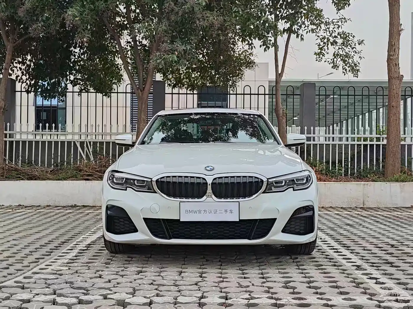 BMW 3 Series 2021 Second Facelift 325Li M Sport Package фото 2