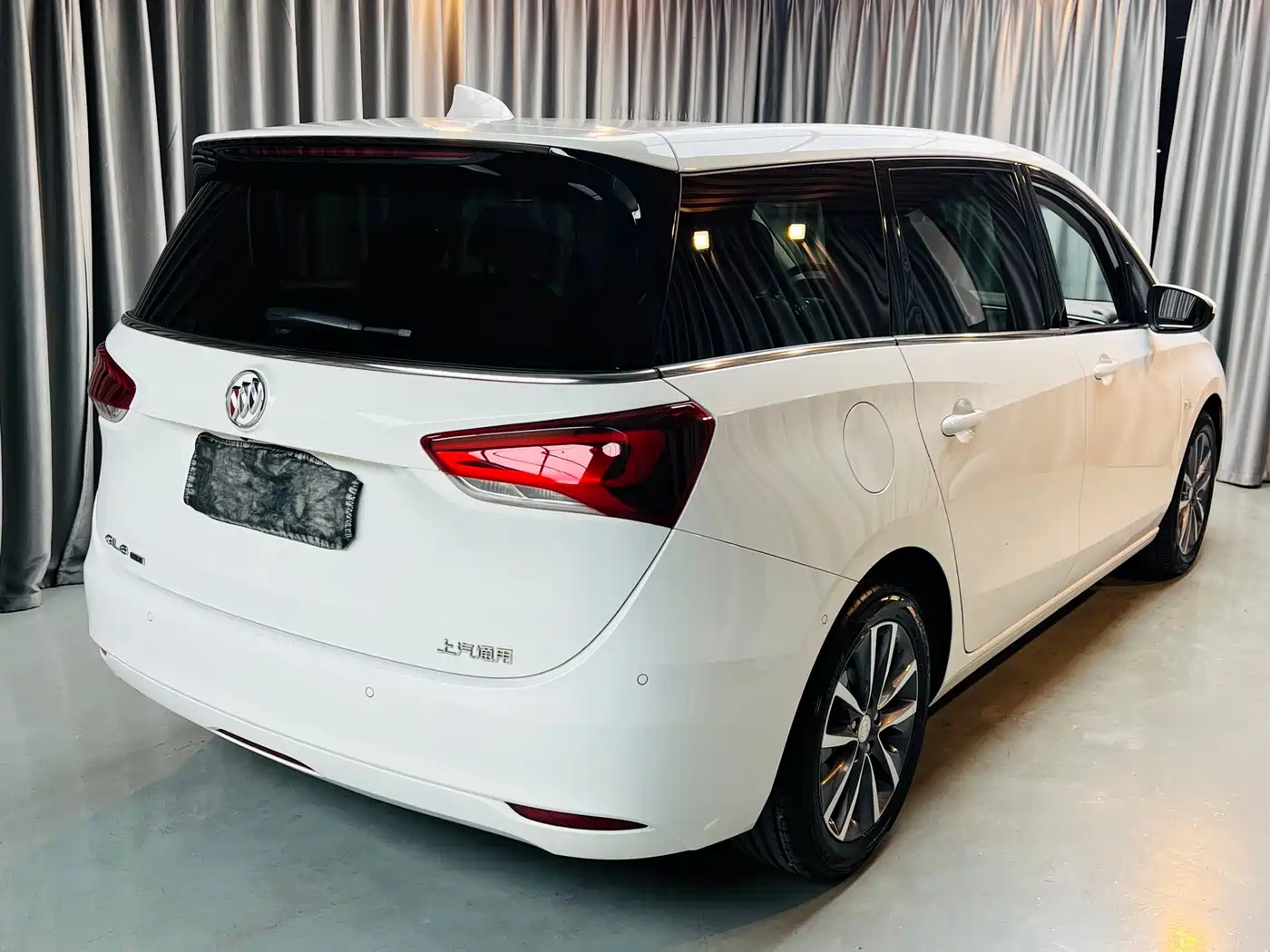 Buick GL6 2019 Model 18T 6-Seater Connected Premium Version China V фото 4