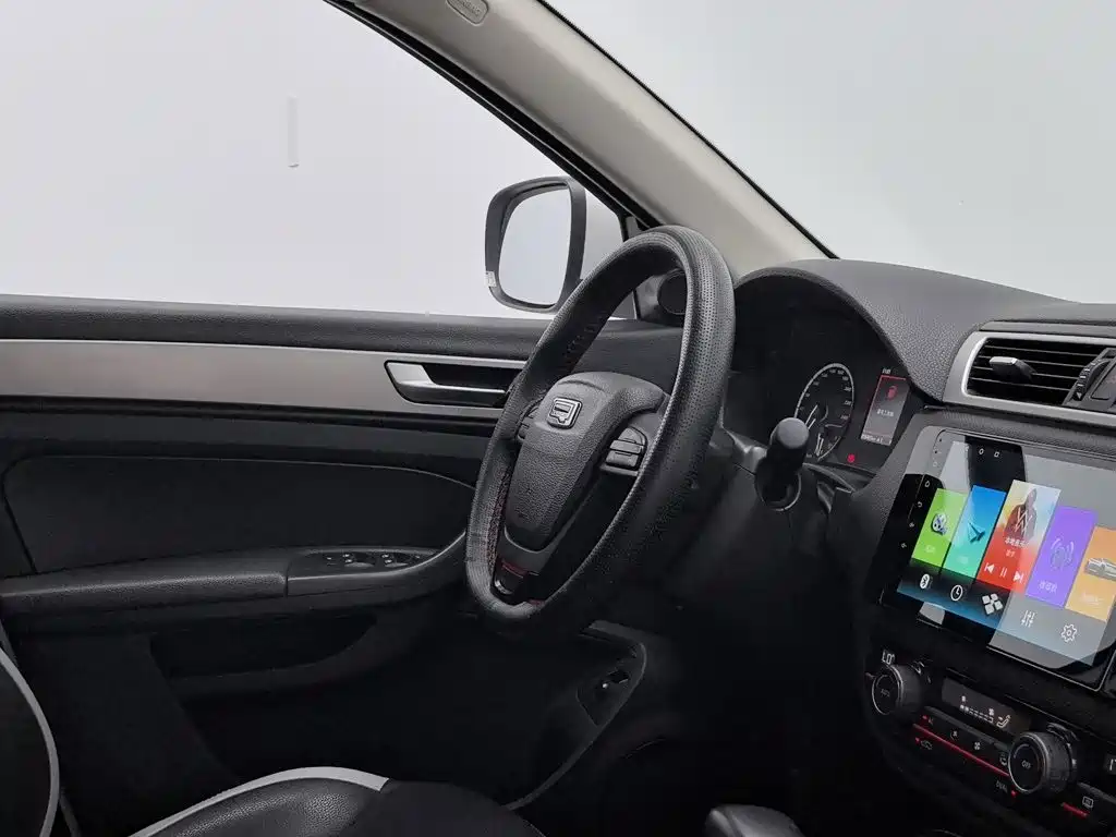 Qoros 5 2018 2018 1.6T Automatic Premium Type