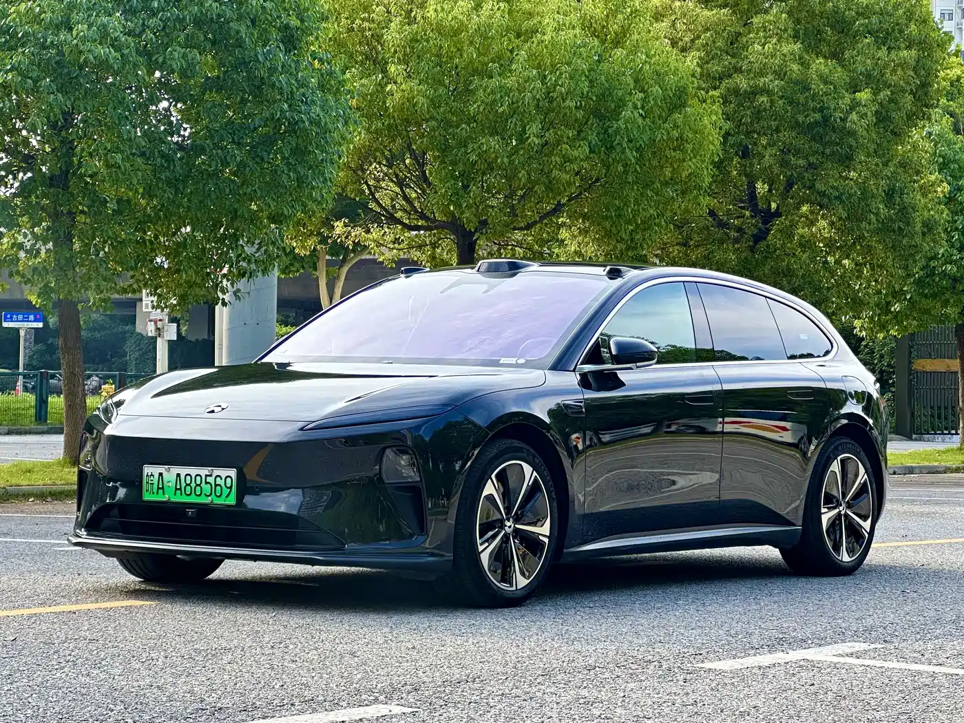 NIO ET5T 2024 75kWh Touring
