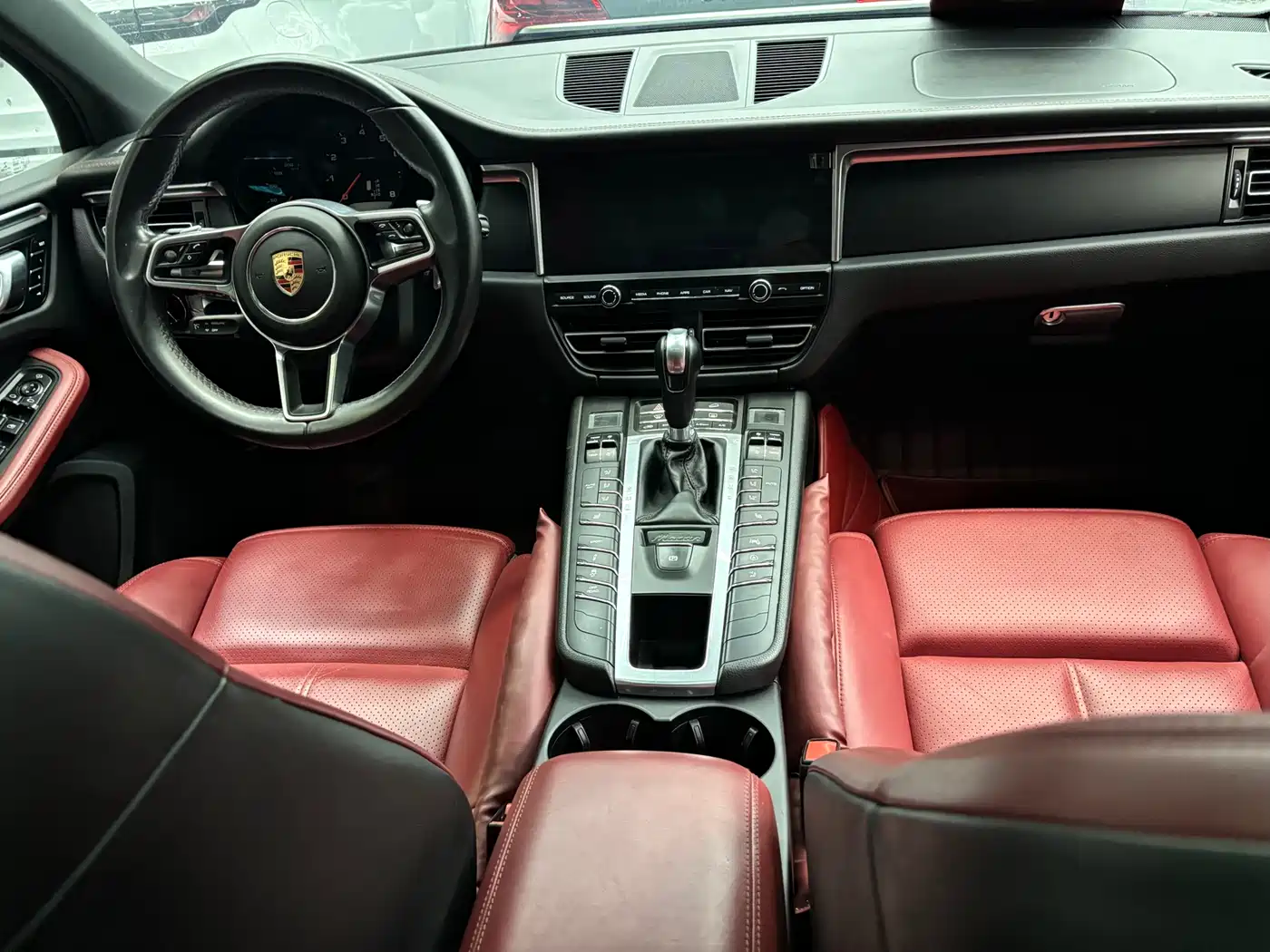 Porsche Macan 2020 Macan 2.0T фото 6