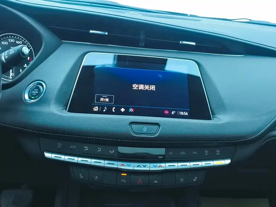 Cadillac XT4 2022 28T FWD Premium фото 13