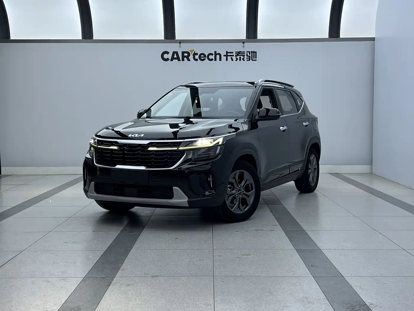 Kia Seltos 2023 1.5L CVT Luxury Edition