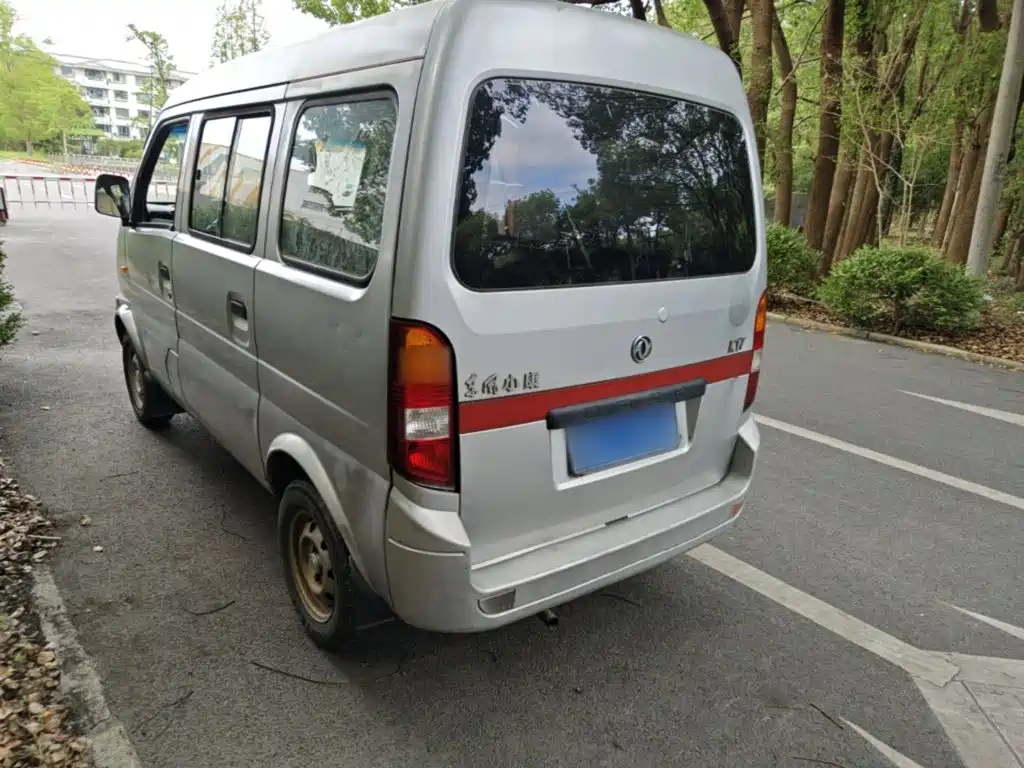 Dongfeng Xiaokang K17 2015 2009 1.0L Base Model AF10-06