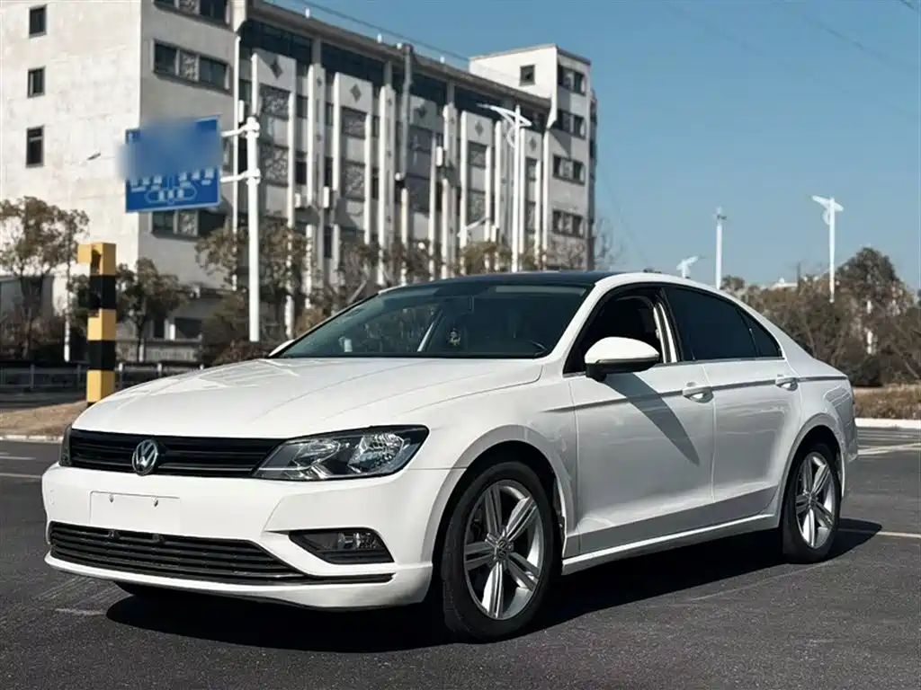 Volkswagen Lamando 2015 280TSI DSG Comfort