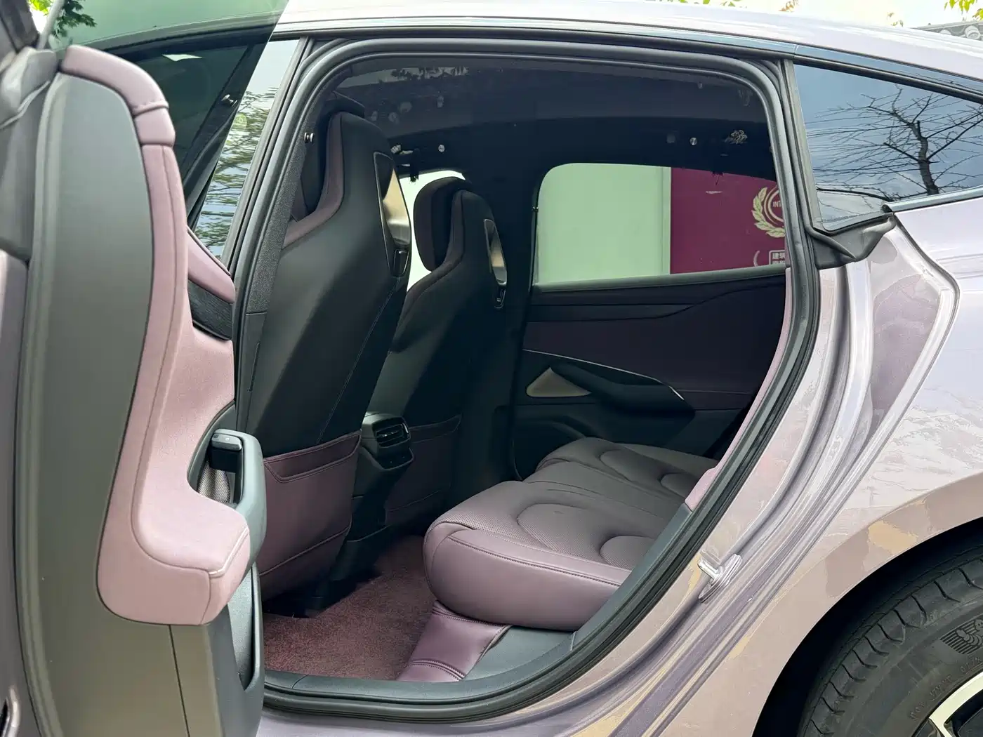 Xiaomi Auto Xiaomi SU7 2024 RWD Ultra Long Range Advanced Smart Driving Pro Edition фото 10