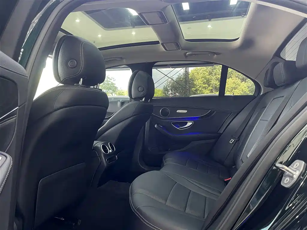 Mercedes-Benz C-Class 2019 Facelift C 260 L Sport фото 12