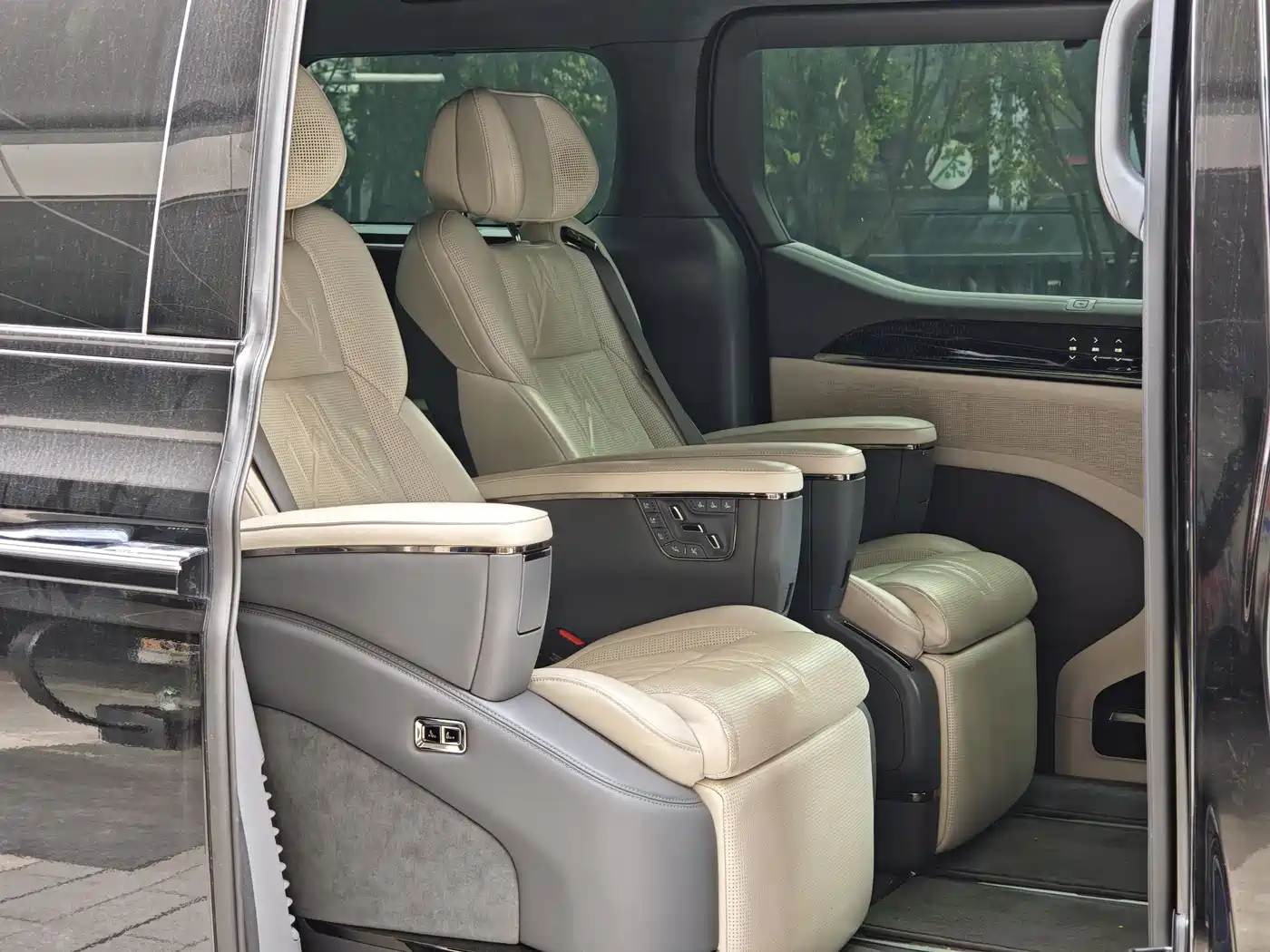 ZEEKR EXTREME KRYPTON 009