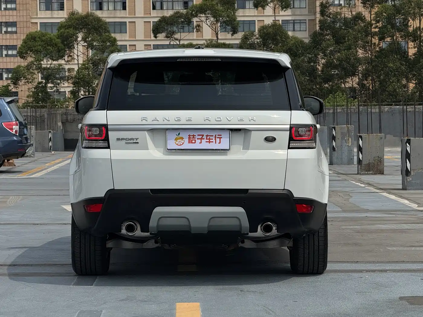 Land Rover Range Rover Sport 2017 3.0 SC V6 SE фото 7