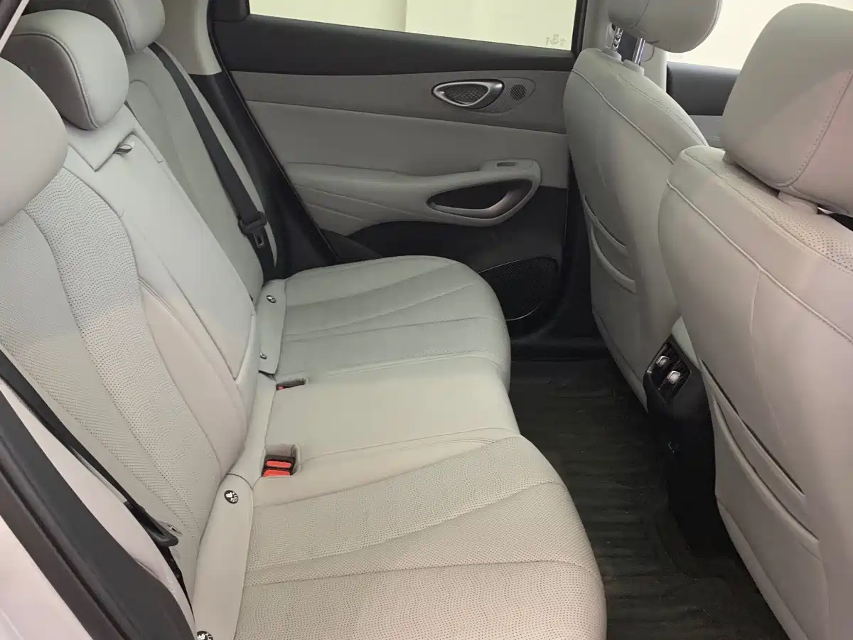 BYD Hai Shi 05 EV 2025 2025 520KM Flagship Smart Navigation Edition