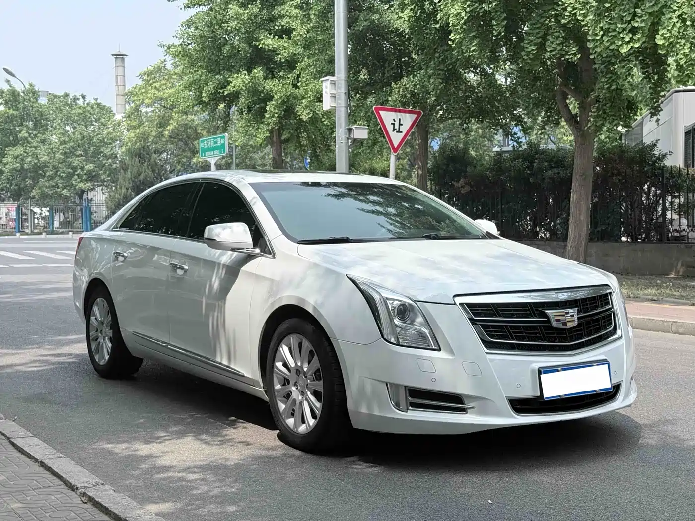 Cadillac XTS 2016 28T Elite фото 3