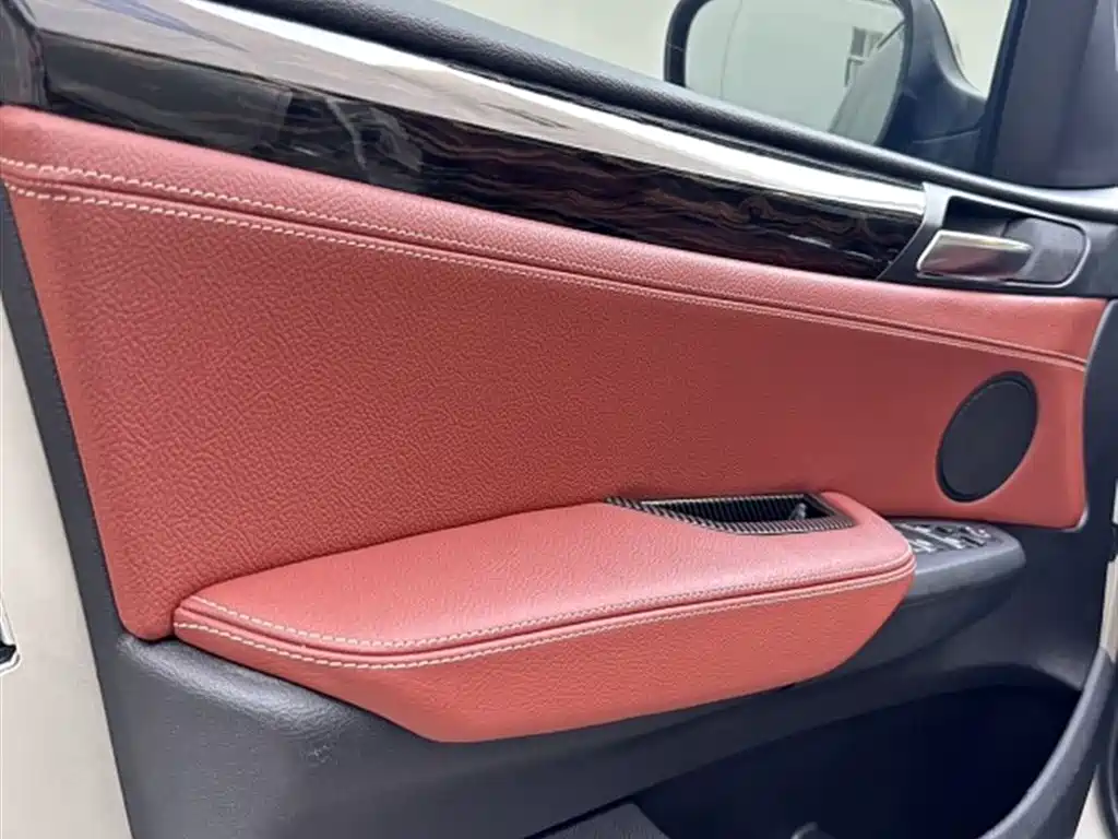 BMW X3 (Import) 2013 Facelift xDrive20i Luxury фото 12