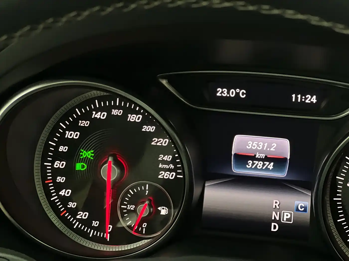 Mercedes-Benz GLA 2018 GLA 220 4MATIC Sport фото 23
