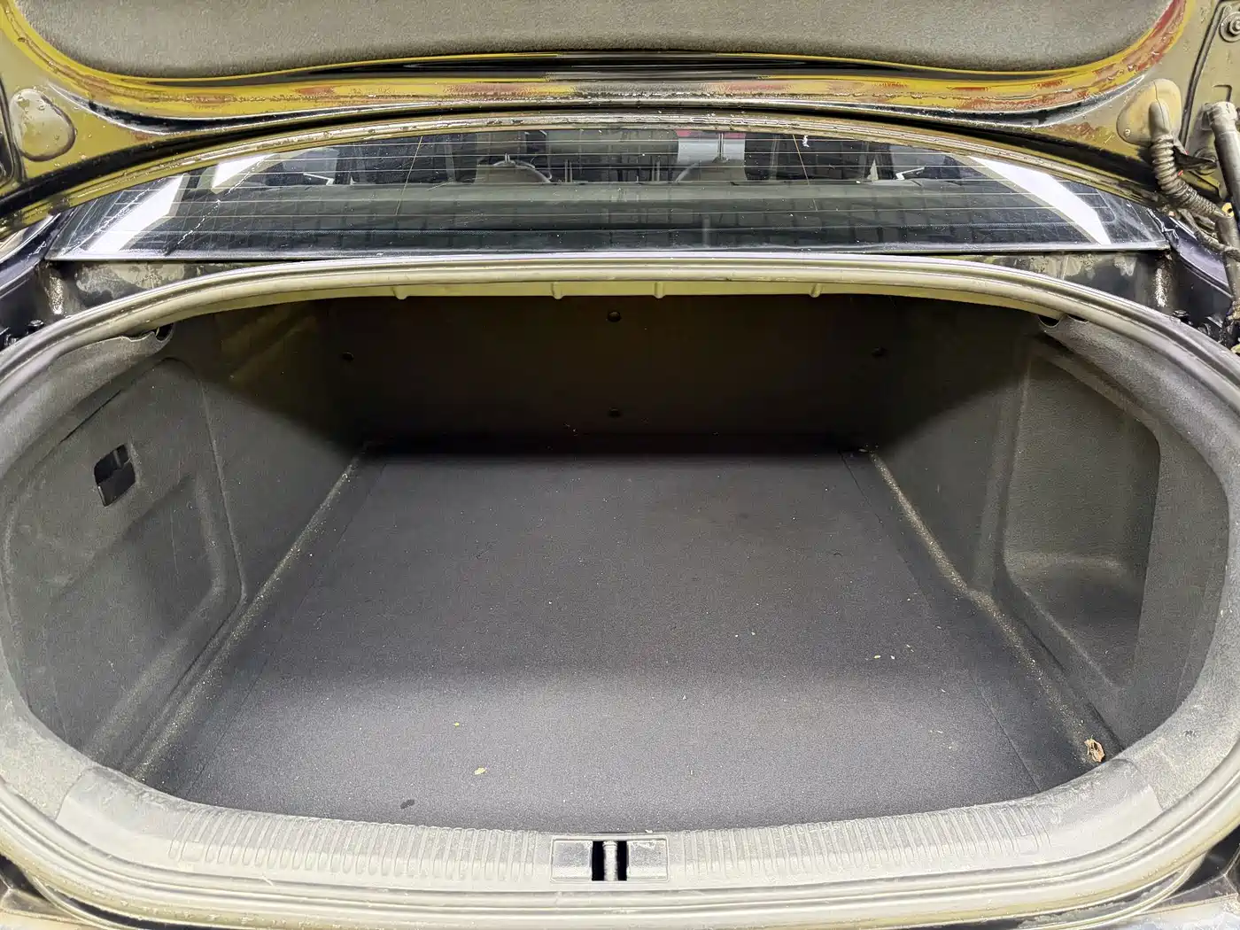 Audi A6L 2011 2011 Model 2.0 TFSI Auto Standard