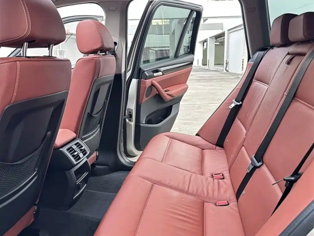 BMW X3 (Import) 2013 Facelift xDrive20i Luxury фото 18