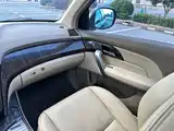 Photo 17 - Acura MDX