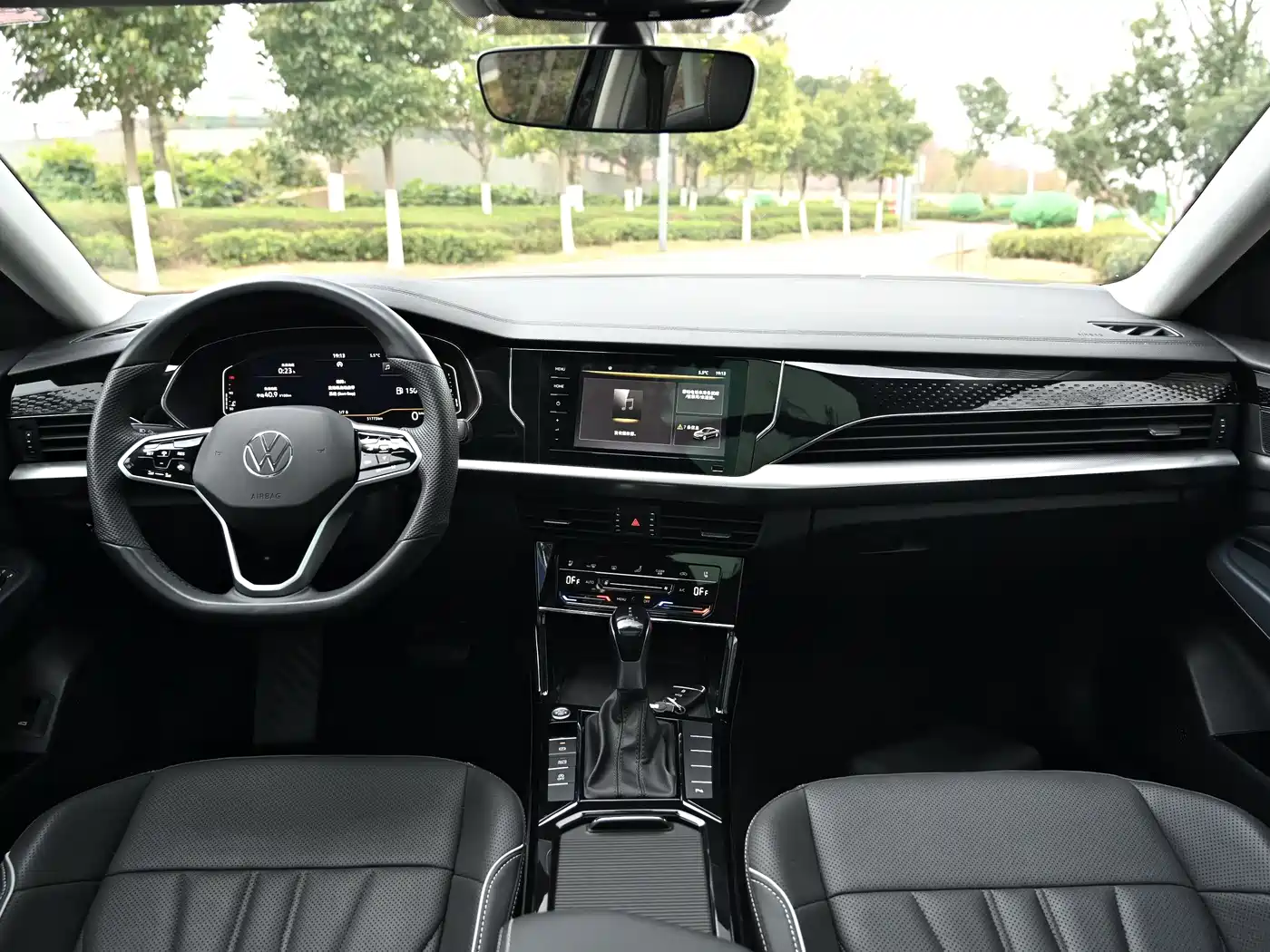 Volkswagen Passat 2024 Model 380TSI Starlight Elite фото 10