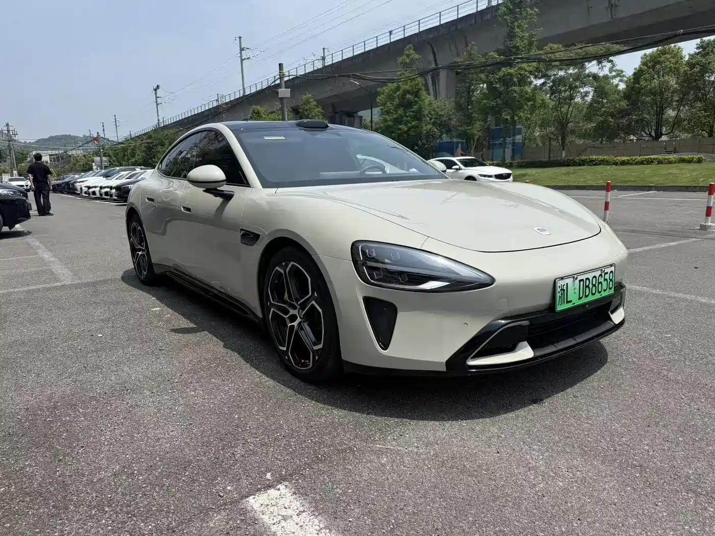 Xiaomi Auto Xiaomi SU7 2024 AWD Max Founder's Edition фото 3