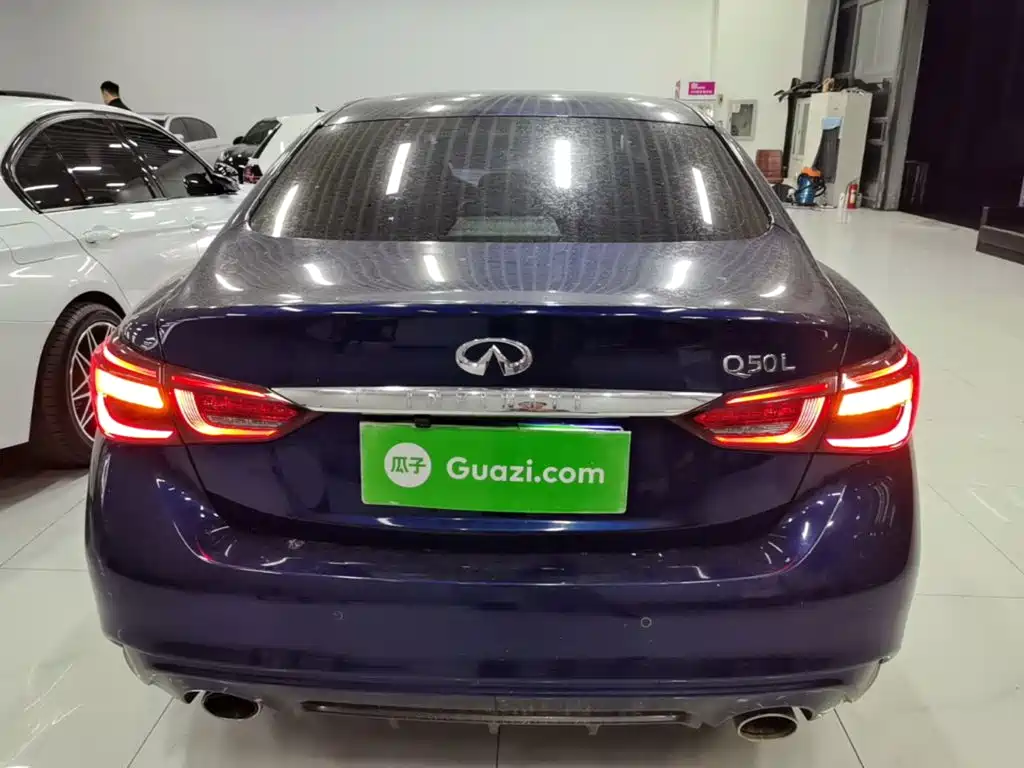 Infiniti Q50L 2018 2018 2.0T Comfort (China VI)