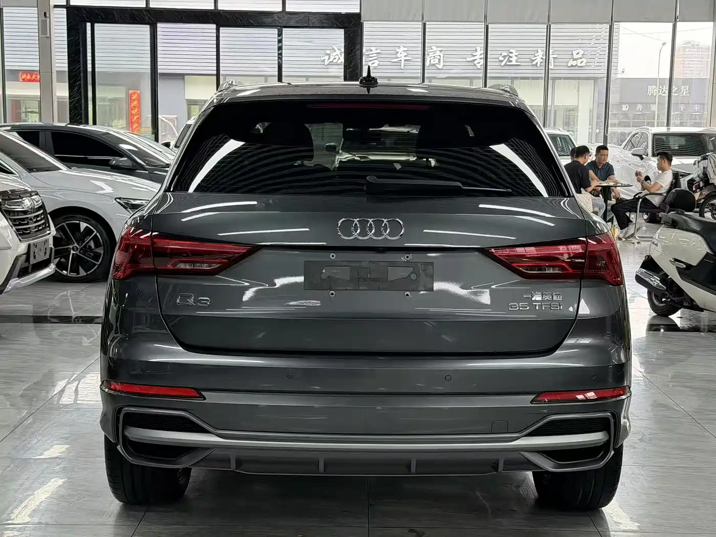 Audi Q3 2022 35 TFSI Fashion Dynamic фото 11