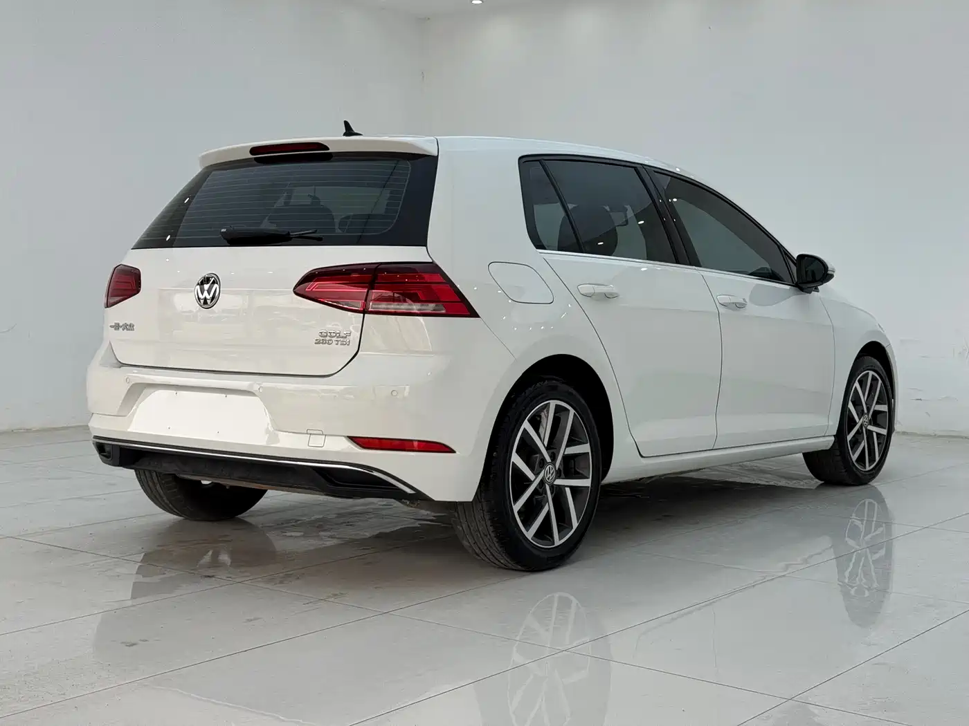 Volkswagen Golf 2020 280TSI DSG Comfort фото 17