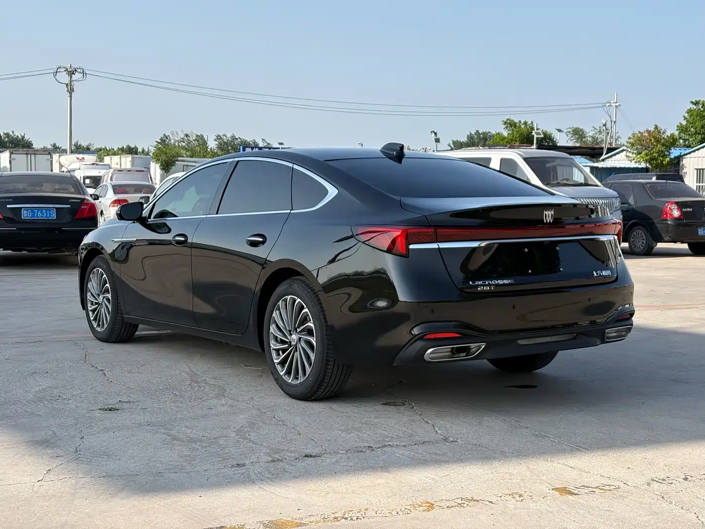 BUICK LACROSSE