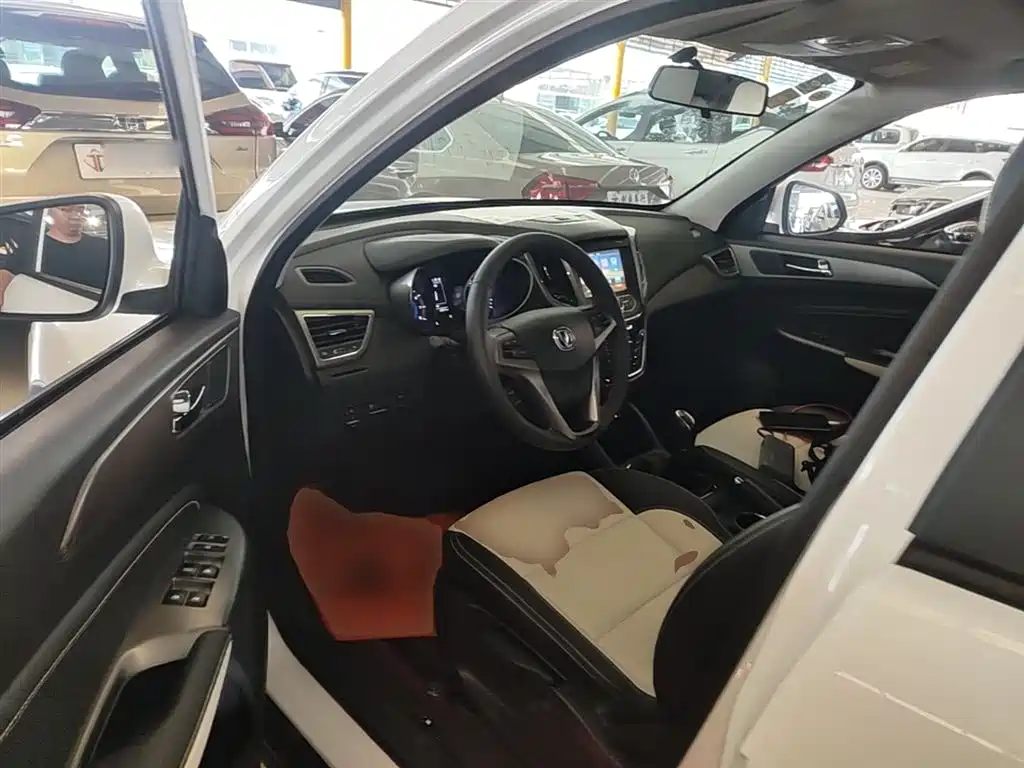 Changan CS35 2018 2017 1.6L Manual Luxury